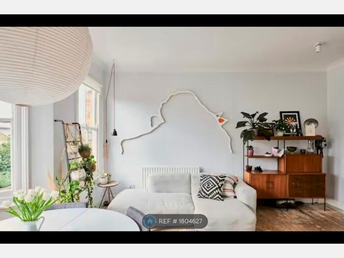 2 Bedroom Flat To Rent In Pendrell Rd, London, SE4