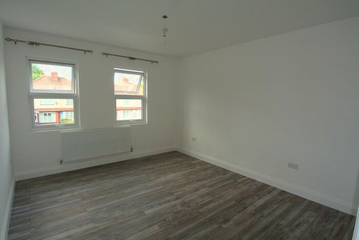 1 Bedroom Flat To Rent In Bellegrove Road, Welling, DA16