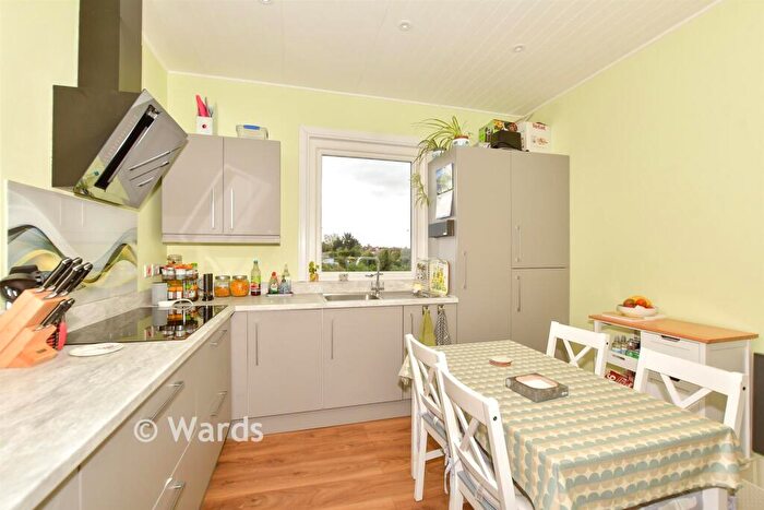 3 Bedroom Apartment For Sale In Mickleburgh Hill, Herne Bay, Kent, CT6