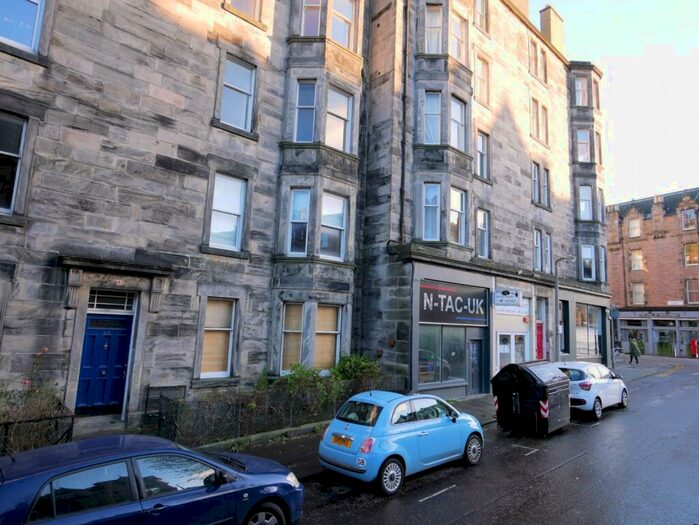 2 Bedroom Flat To Rent In Roseneath Place, Marchmont, Edinburgh, EH9