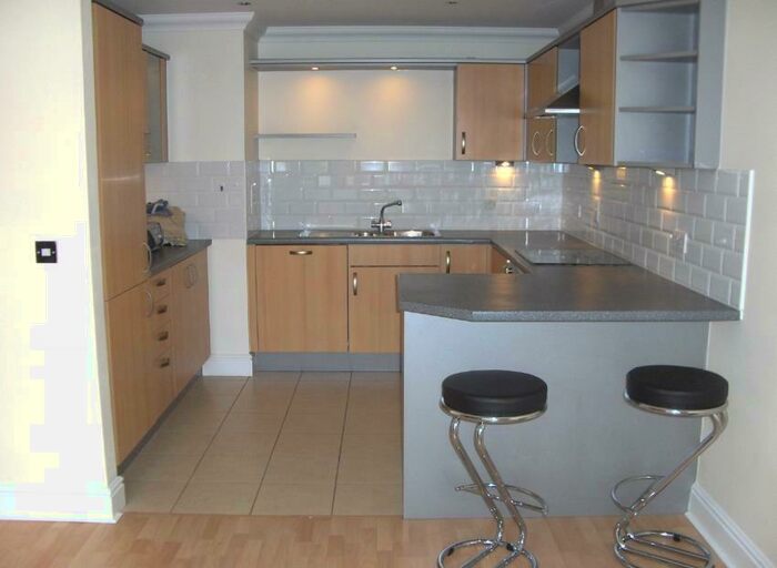 2 Bedroom Apartment To Rent In Chertsey, KT16