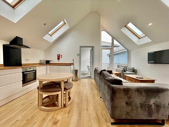 2 Bedroom Apartment To Rent In Woodland Terrace Lane, Plymouth, Plymouth, PL4