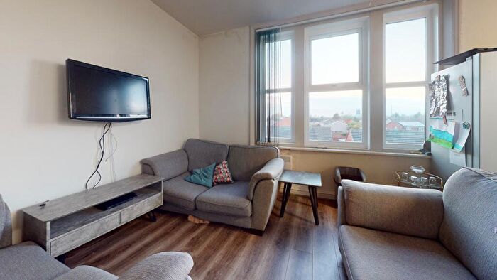 5 Bedroom Flat To Rent In Flat, Spekeland Road, Liverpool, Merseyside, L7