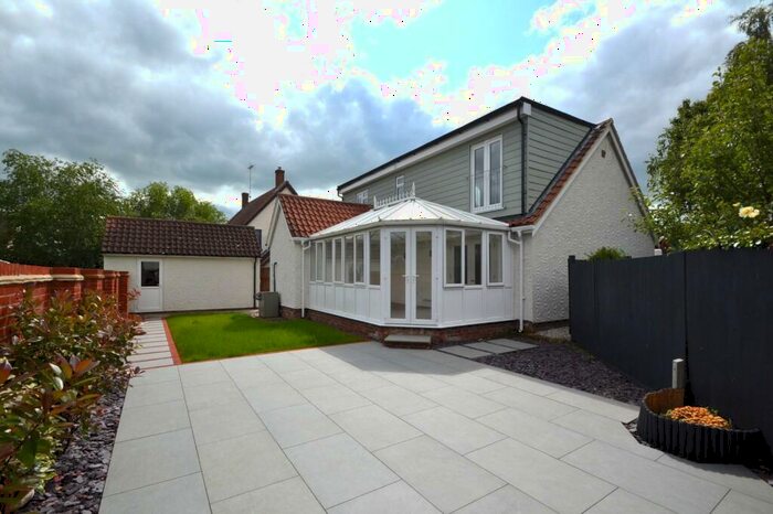 4 Bedroom Detached Bungalow For Sale In St. Nicholas Field, Berden, Bishop's Stortford, CM23