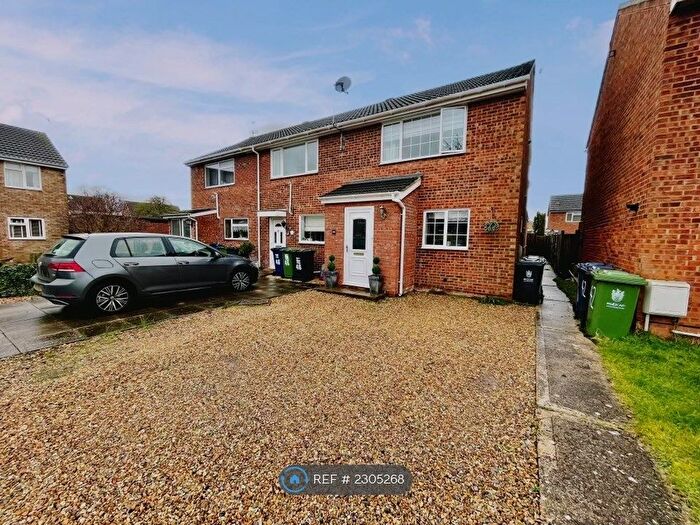 3 Bedroom Semi-Detached House To Rent In Russet Way, Melbourn, Royston, SG8
