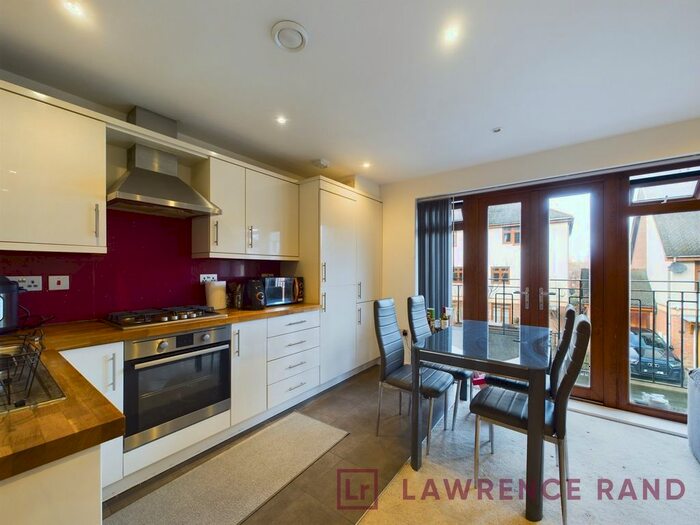 2 Bedroom Property To Rent In Flowers Avenue, Ruislip, HA4