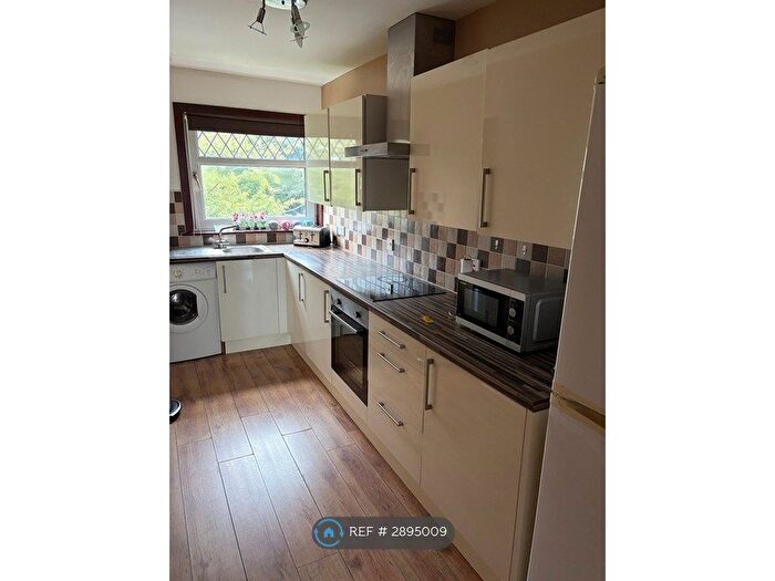 2 Bedroom Flat To Rent In Plane Tree Road, Aberdeen, AB16