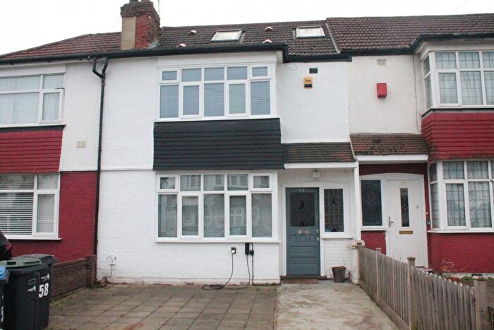 3 Bedroom Terraced House To Rent In Orpington Gardens, London, N18