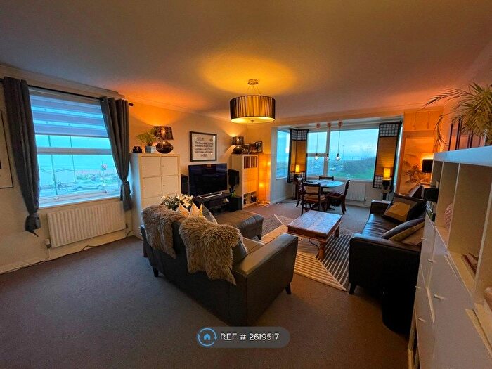 2 Bedroom Flat To Rent In Francome House, Lancing, BN15