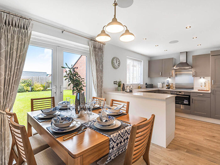 4 Bedroom Detached House For Sale In Park Road, Calverton, Nottingham, NG14