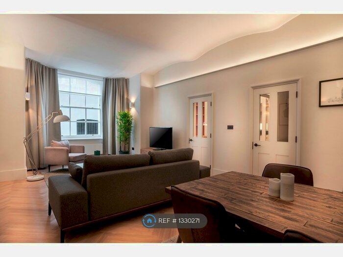 2 Bedroom Flat To Rent In Albert Hall Mansions, London, SW7