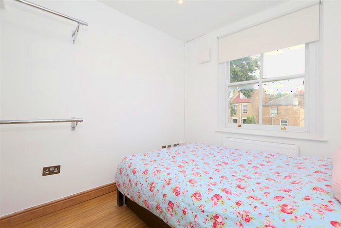 1 Bedroom Flat To Rent In Clarence Road, London, E5