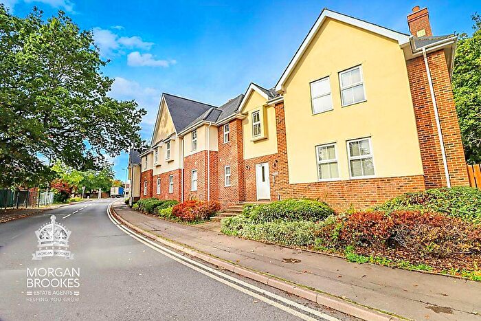 2 Bedroom Apartment For Sale In Sovereign Court, Weir Gardens, Rayleigh, SS6