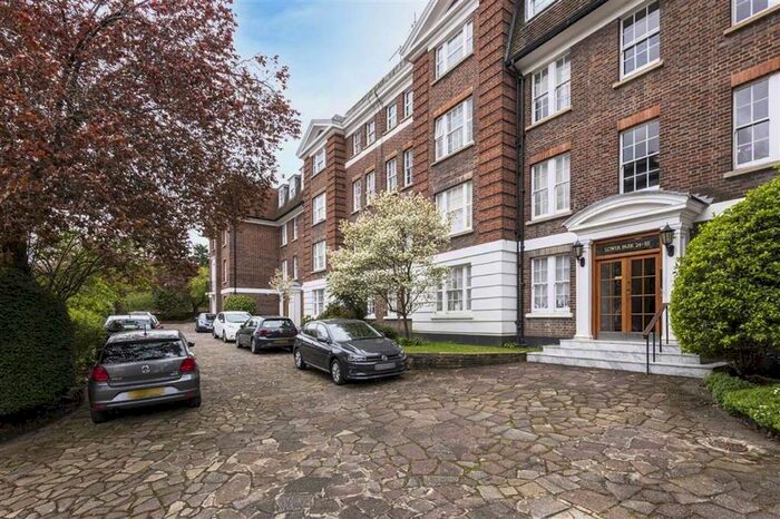3 Bedroom Flat To Rent In Lower Park, Putney Hill, Putney, SW15