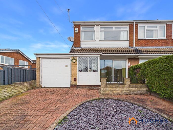 3 Bedroom Semi Detached House For Sale In Livingstone Road, Chapeltown, Sheffield, S35