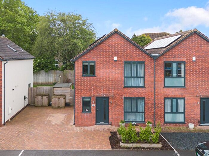 3 Bedroom Semi-Detached House For Sale In St. Nicholas Mews, Bristol, BS13