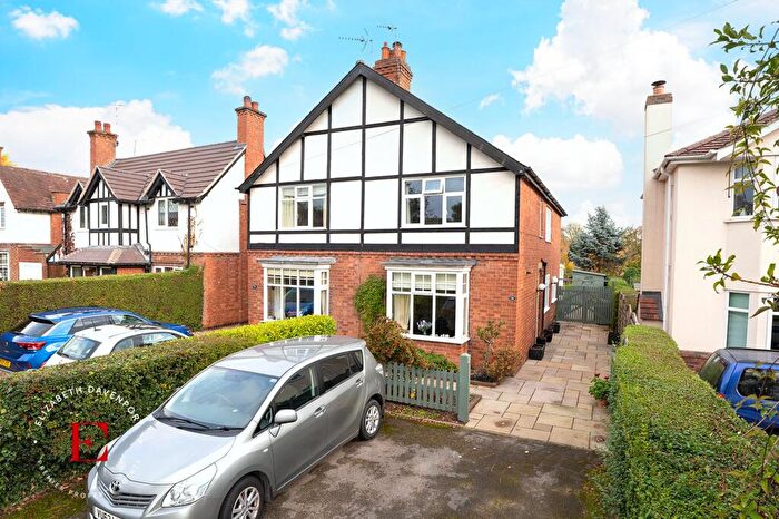 3 Bedroom Semi-Detached House For Sale In Windy Arbour, Kenilworth, CV8