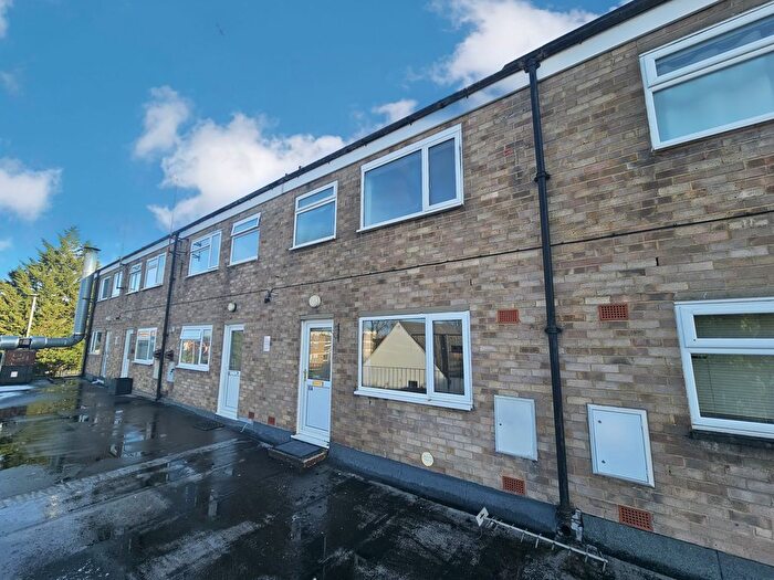 2 Bedroom Flat To Rent In Glenville Parade, Gloucester, GL3