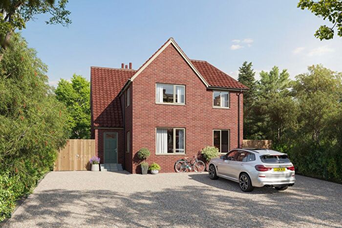 3 Bedroom Detached House For Sale In Letheringsett Road, Thornage, NR25