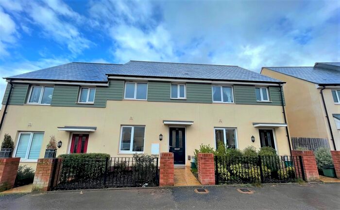 3 Bedroom Property To Rent In Yonder Acre Way, Cranbrook, Exeter, EX5