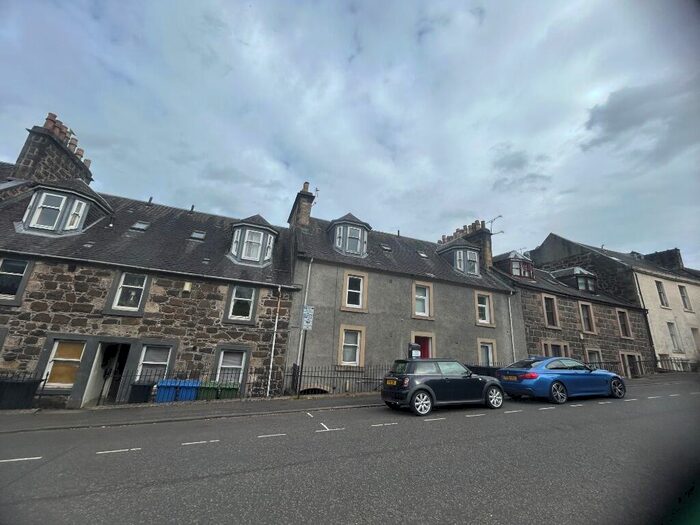 2 Bedroom Flat To Rent In Upper Bridge Street, Stirling Town, Stirling, FK8
