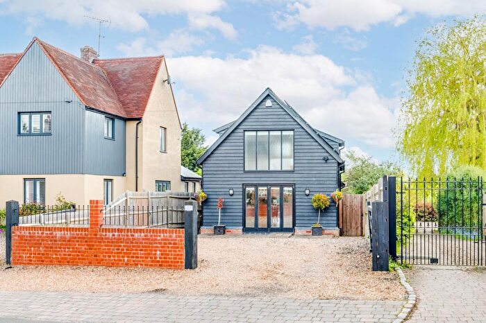 3 Bedroom Detached House For Sale In Hare Street, Buntingford, SG9
