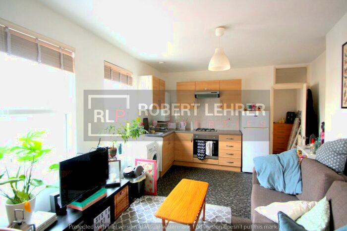 2 Bedroom Apartment To Rent In Stoke Newington High Street, Stoke Newington, N16