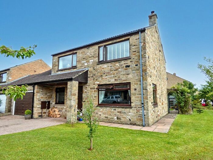 4 Bedroom Detached House For Sale In St. Trinians Drive, Richmond, DL10