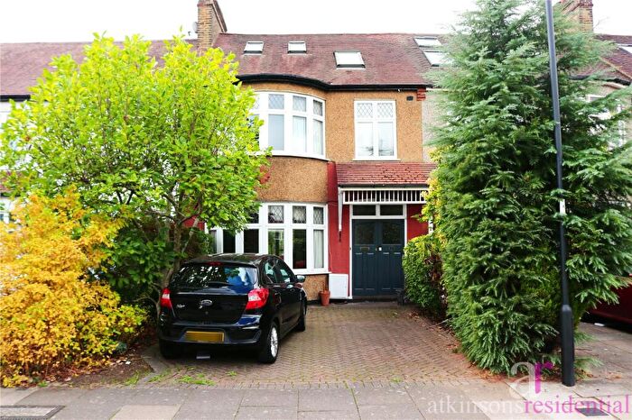 5 Bedroom Terraced House For Sale In Berkeley Gardens, London, N21