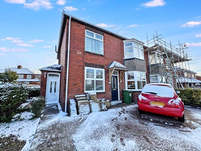 2 Bedroom Flat To Rent In Woodgate Lane, Bill Quay, Gateshead, Tyne And Wear, NE10