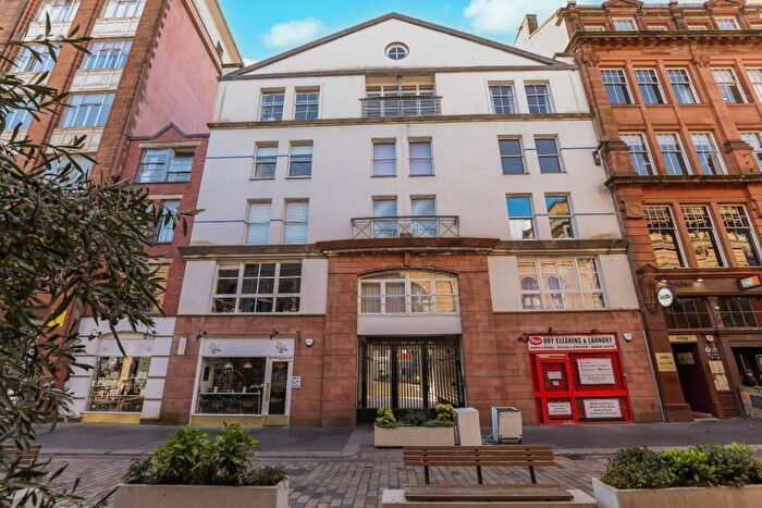 2 Bedroom Flat For Sale In Candleriggs, Merchant City, G1