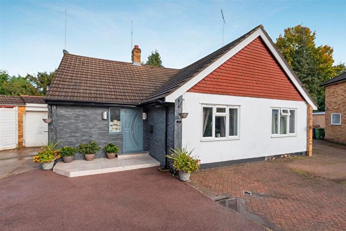 4 Bedroom Semi-Detached House For Sale In Inglehurst, New Haw, KT15