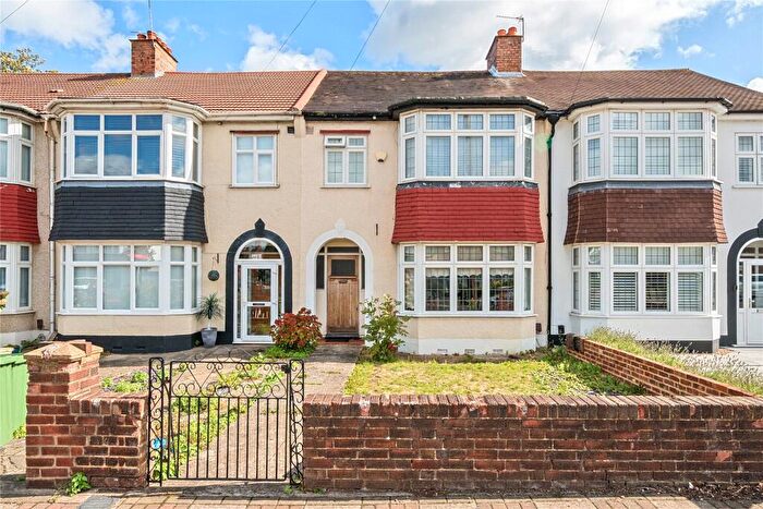 3 Bedroom Terraced House For Sale In Upper Elmers End Road, Beckenham, BR3