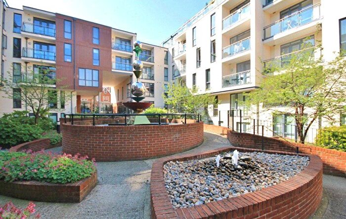 2 Bedroom Flat For Sale In Printing House Square, Martyr Road, Guildford, GU1