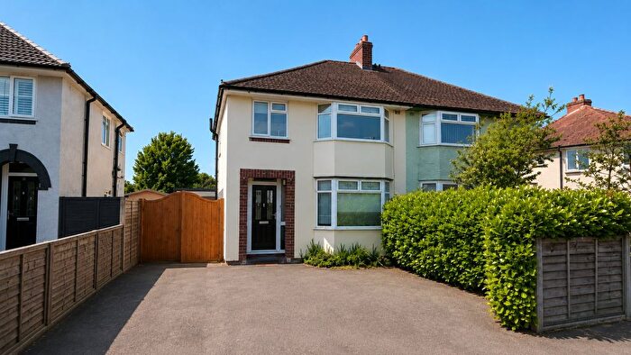 3 Bedroom Semi Detached House For Sale In Orchard Way, Cheltenham, Gloucestershire, GL51