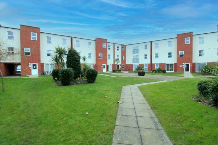 2 Bedroom Apartment To Rent In Holman Court, Ipswich, IP2