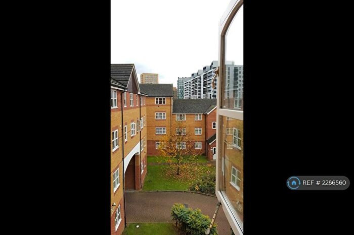 1 Bedroom Flat To Rent In Century House, London, SE8