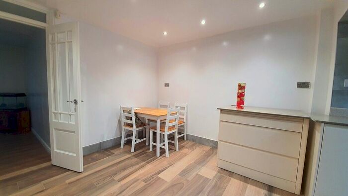 3 Bedroom End Of Terrace House To Rent In Wordsworth Road, Welling DA16