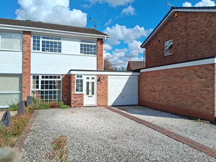 3 Bedroom Semi-Detached House For Sale In Wessons Road, Bidford-on-Avon, Alcester, B50