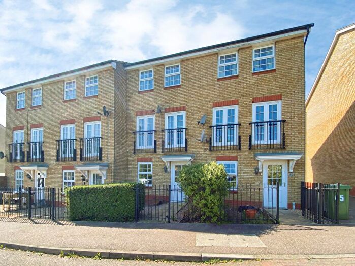 3 Bedroom House To Rent In Archers Wood, Hampton Hargate, PE7