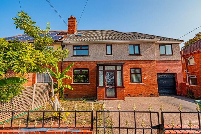 7 Bedroom Semi Detached House To Rent In Lockleaze Road, Horfield, Bristol, BS7