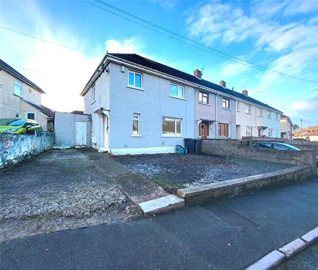 3 Bedroom End Terrace House For Sale In Fleming Crescent, Haverfordwest, Dyfed, SA61