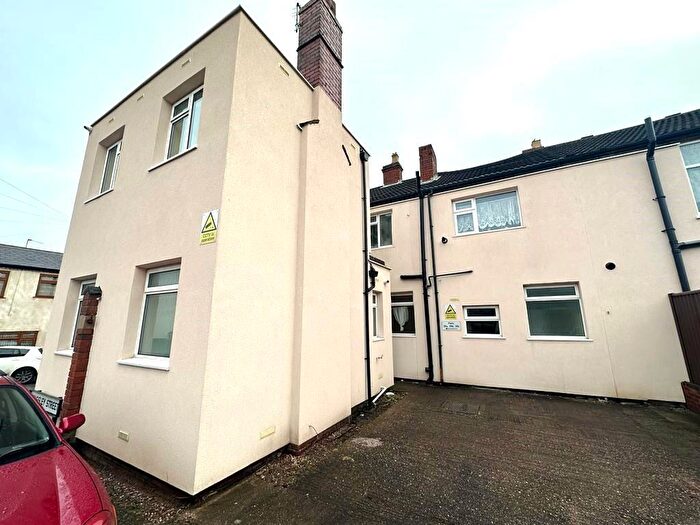 Studio To Rent In Kingsley Street, Dudley, DY2