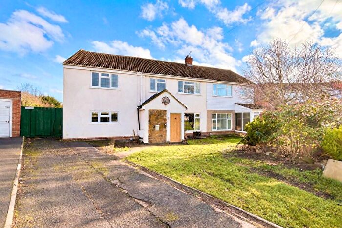 4 Bedroom Semi Detached House For Sale In Grafton View, Wootton Village, Northampton, NN4
