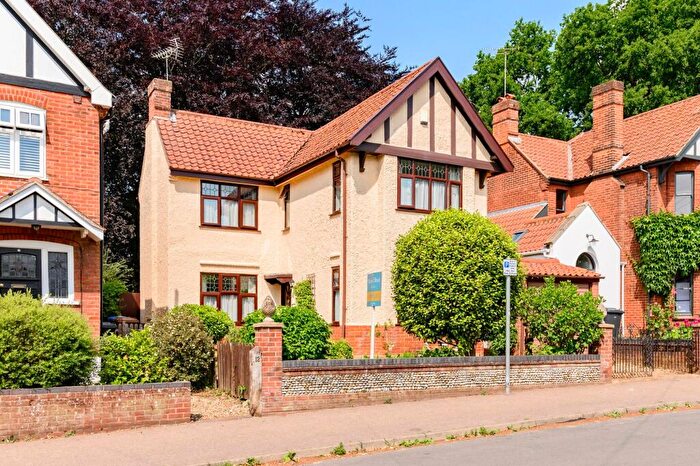 3 Bedroom Detached House For Sale In Recreation Road, Norwich, NR2