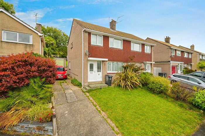 3 Bedroom Semi-Detached House For Sale In Fernhill Close, Ivybridge, PL21