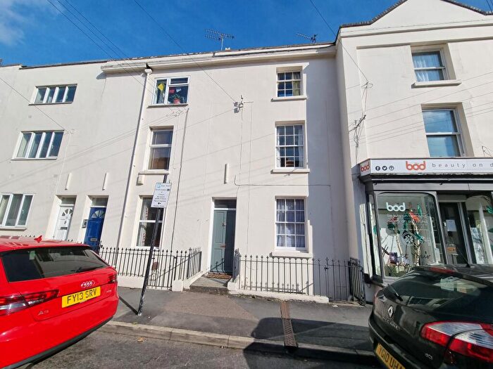 4 Bedroom Flat To Rent In Oxford Street, Leamington Spa, CV32