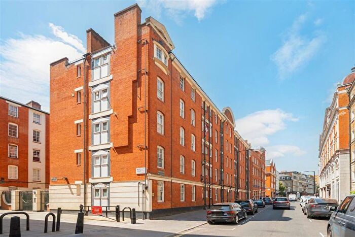 2 Bedroom Flat To Rent In Martlett Court, Fitzrovia Amp; Covent Garden, WC2B