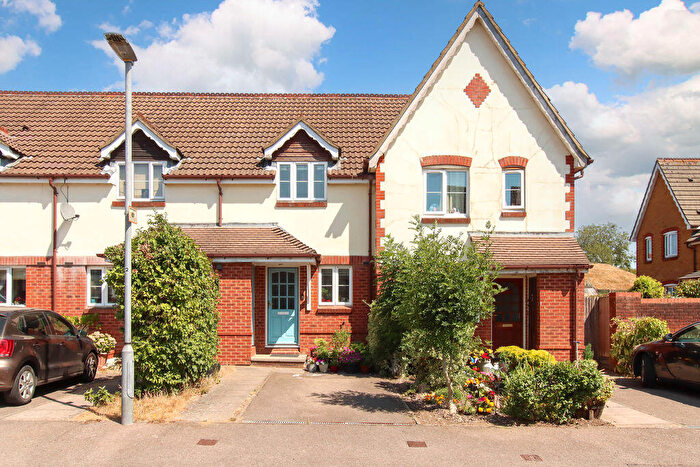 2 Bedroom Terraced House For Sale In Chalkdell Hill, Hemel Hempstead, HP2