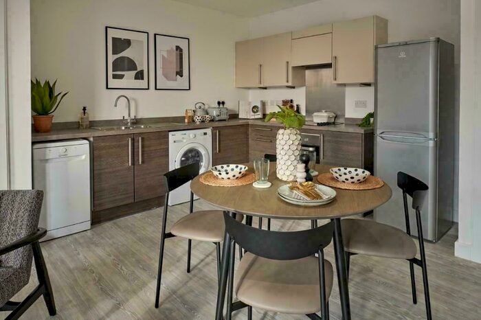 2 Bedroom Apartment To Rent In Upper Wharf Street, Manchester, Greater Manchester, M5